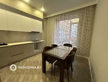 2-комнатная квартира, этаж 2 из 12, 59 м², миниатюра 3
