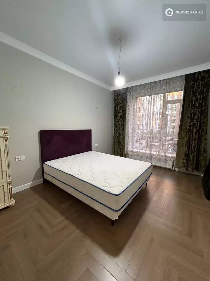 1-комнатная квартира, этаж 2 из 12, 59 м², фотография 2