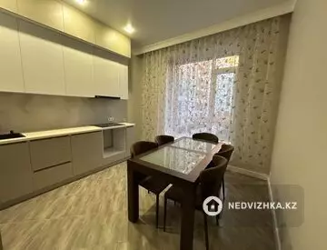 1-комнатная квартира, этаж 2 из 12, 59 м²