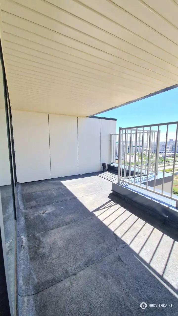 5-комнатная квартира, этаж 14 из 15, 187 м², фотография 4