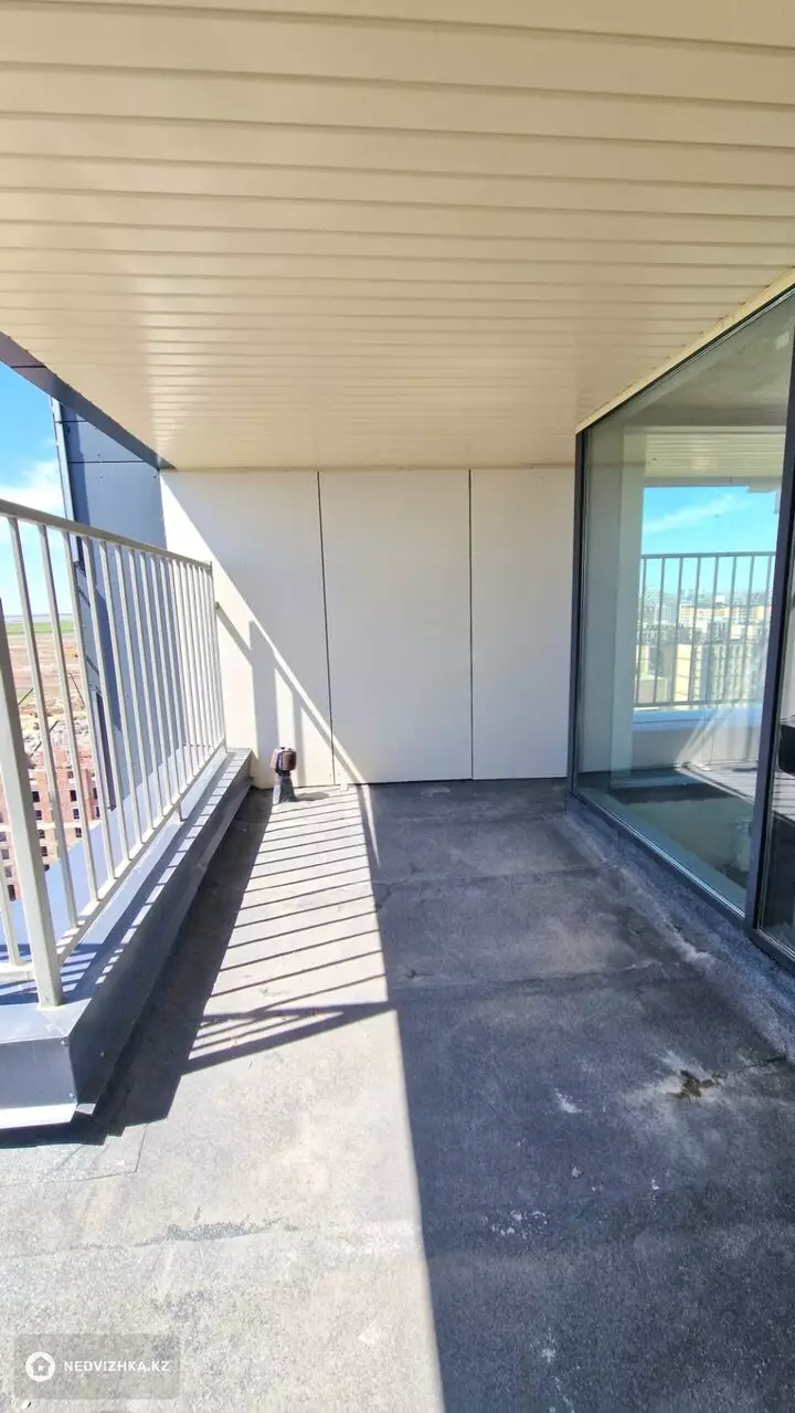5-комнатная квартира, этаж 14 из 15, 187 м², фотография 3