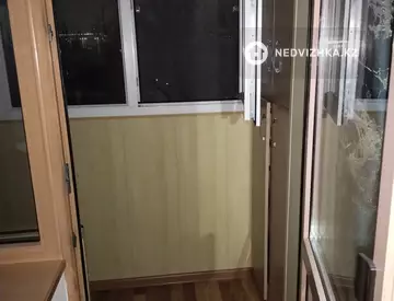 1-комнатная квартира, этаж 4 из 5, 33 м², миниатюра 7