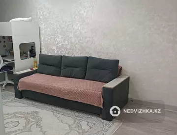 1-комнатная квартира, этаж 4 из 5, 32 м²
