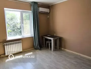 2-комнатная квартира, этаж 3 из 5, 58 м²