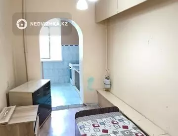 2-комнатная квартира, этаж 3 из 5, 58 м², миниатюра 7