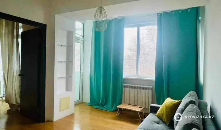 3-комнатная квартира, этаж 5 из 5, 80 м², фотография 5
