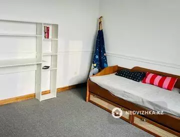 3-комнатная квартира, этаж 5 из 5, 80 м², миниатюра 10