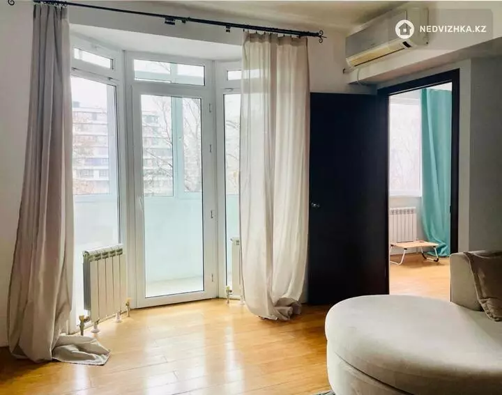 3-комнатная квартира, этаж 5 из 5, 80 м², фотография 3