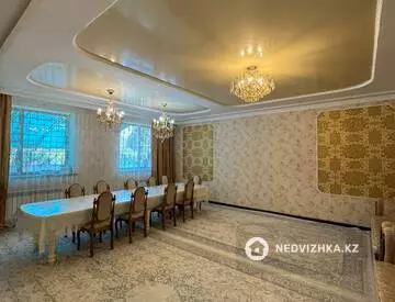 6-комнатный дом, 10 соток, 300 м², миниатюра 1