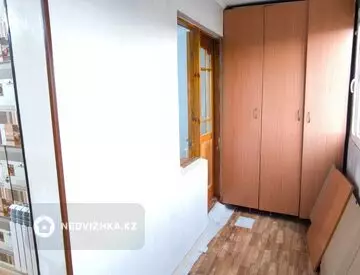 3-комнатная квартира, этаж 5 из 5, 60 м²
