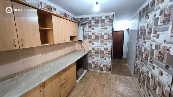 3-комнатная квартира, этаж 5 из 5, 60 м², фотография 4