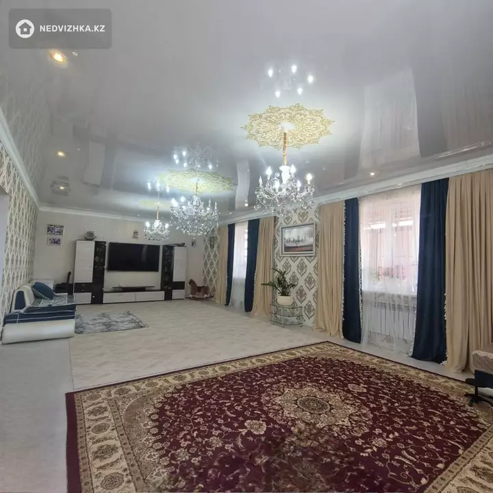6-комнатный дом, 25 соток, 375 м², фотография 5