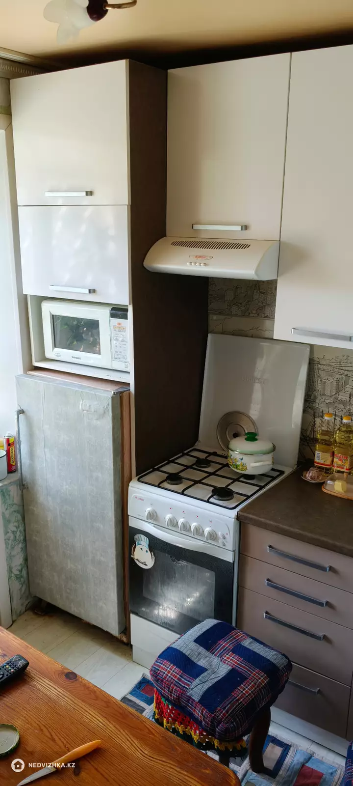 3-комнатная квартира, этаж 2 из 5, 60 м², фотография 2