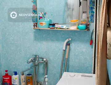 3-комнатная квартира, этаж 2 из 5, 60 м²