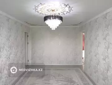 3-комнатная квартира, этаж 5 из 5, 60 м²
