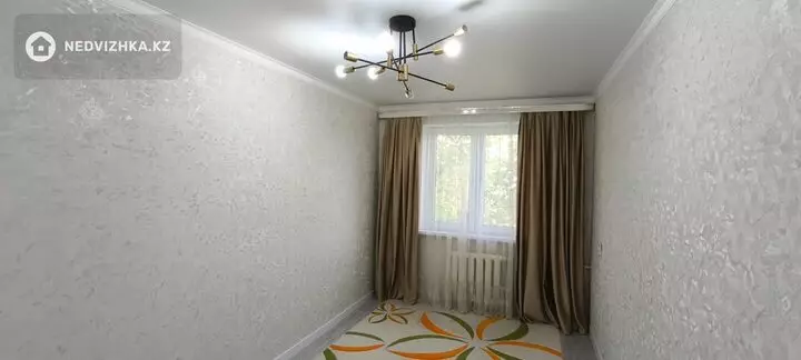 3-комнатная квартира, этаж 5 из 5, 60 м², фотография 5