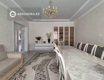 6-бөлмелі үй, 8 соттық, 300 м², 5-нобай