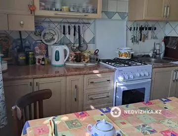 3-комнатная квартира, этаж 3 из 3, 75 м²