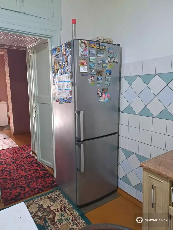 3-комнатная квартира, этаж 3 из 3, 75 м², фотография 4