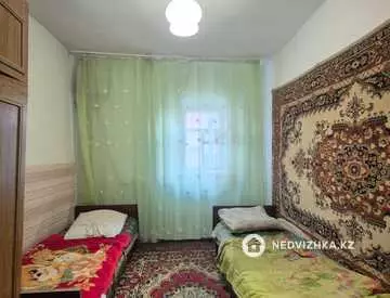 4-бөлмелі үй, 4 соттық, 80 м², 10-нобай