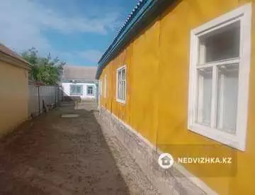 4-бөлмелі үй, 4 соттық, 80 м², 2-нобай