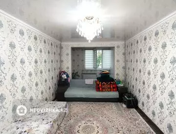 3-комнатная квартира, этаж 2 из 5, 62 м²