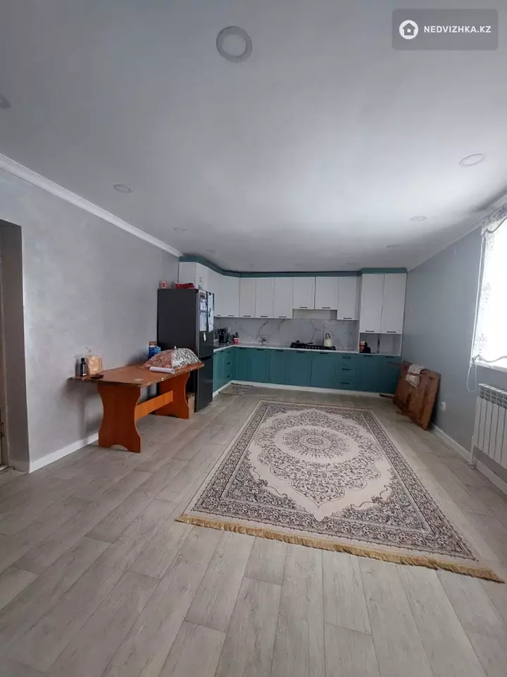 4-комнатный дом, 11 соток, 127 м²