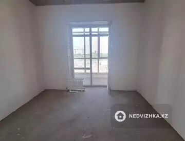 4-комнатная квартира, этаж 5 из 9, 103 м², миниатюра 5