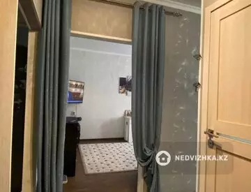 3-комнатная квартира, этаж 5 из 5, 57 м², миниатюра 1