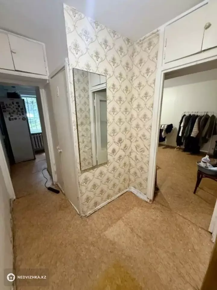 1-комнатная квартира, этаж 1 из 5, 31 м², фотография 2