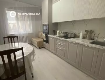 2-комнатная квартира, этаж 5 из 10, 53 м², миниатюра 9