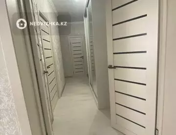 2-комнатная квартира, этаж 5 из 10, 53 м², миниатюра 12
