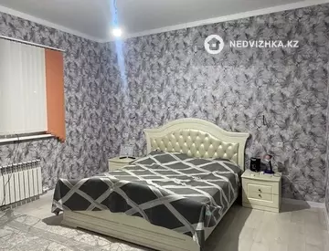 5-комнатный дом, 11 соток, 22 м²