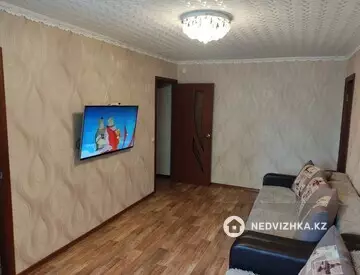 2-комнатная квартира, этаж 1 из 5, 45 м²