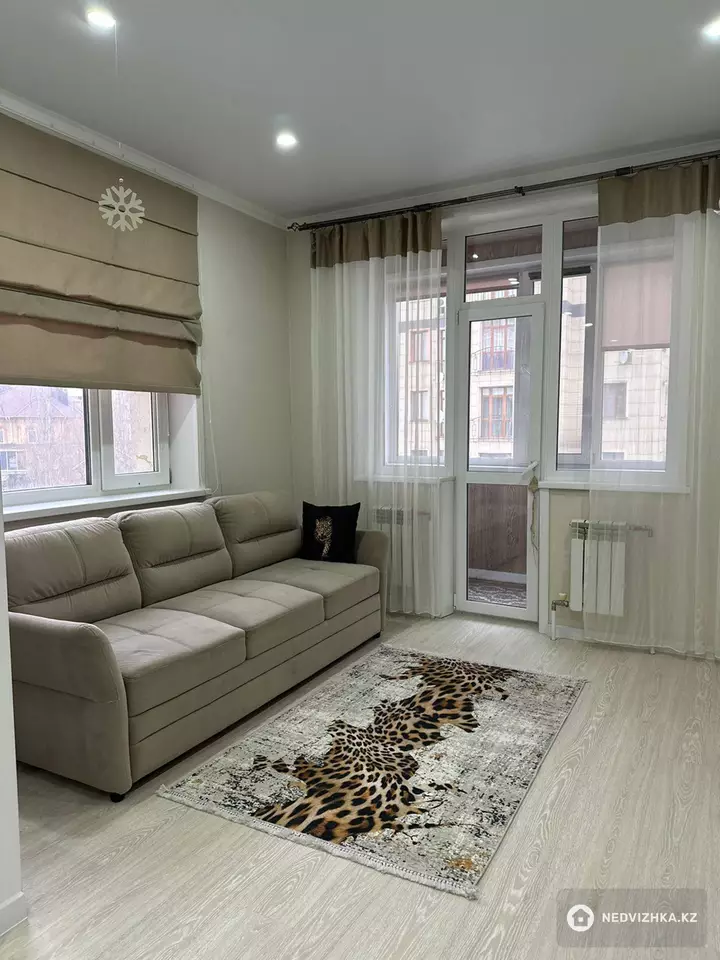 2-комнатная квартира, этаж 4 из 11, 64 м²