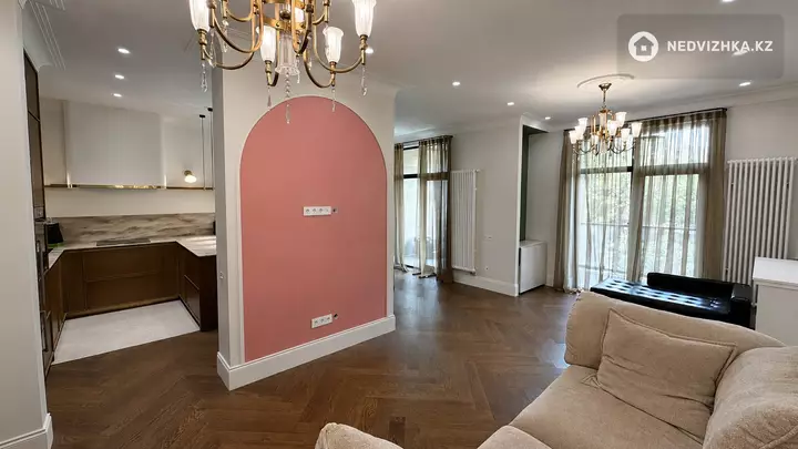 3-комнатная квартира, этаж 2 из 3, 116 м², фотография 5