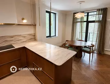 3-комнатная квартира, этаж 2 из 3, 116 м², миниатюра 4