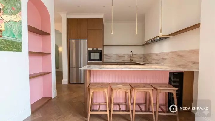 3-комнатная квартира, этаж 2 из 3, 116 м²