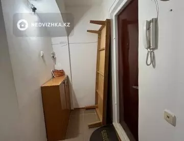 1-комнатная квартира, этаж 2 из 5, 30 м²