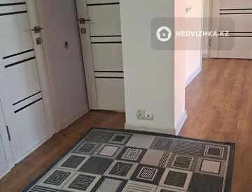 3-комнатная квартира, этаж 2 из 4, 61 м²