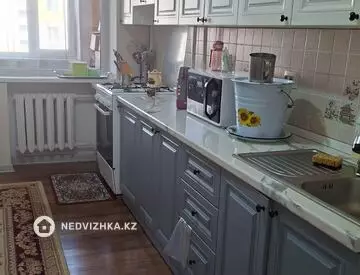 3-комнатная квартира, этаж 2 из 4, 61 м², миниатюра 9