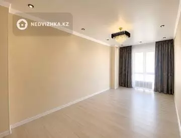 3-комнатная квартира, этаж 3 из 3, 81 м²