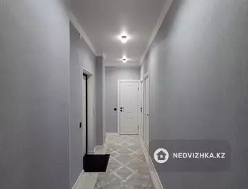 3-комнатная квартира, этаж 3 из 3, 81 м²