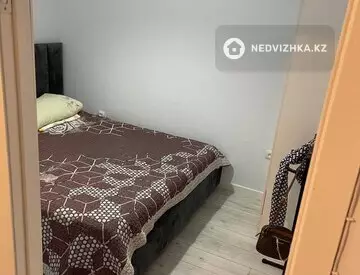 2-комнатная квартира, этаж 3 из 9, 60 м²