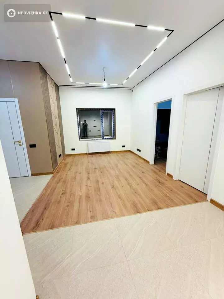 3-комнатная квартира, этаж 7 из 13, 55 м², фотография 4