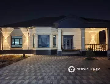 6-комнатный дом, 8 соток, 210 м²