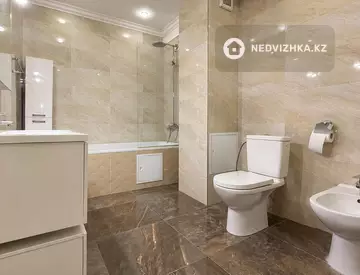 5-комнатная квартира, этаж 3 из 9, 165 м², миниатюра 6