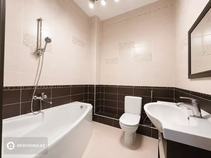 4-комнатная квартира, этаж 10 из 10, 160 м², фотография 5