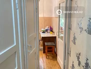 2-комнатная квартира, этаж 2 из 5, 42 м²
