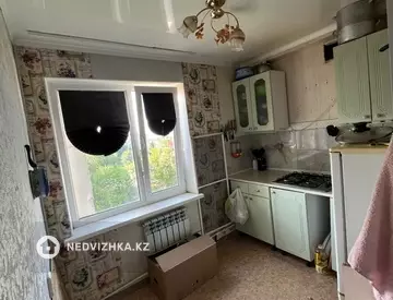 2-комнатная квартира, этаж 5 из 5, 37 м²